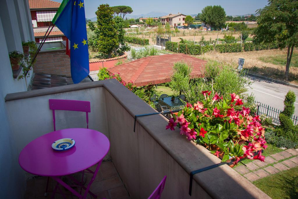 P&P Assisi Camere Bastia Umbra Bagian luar foto